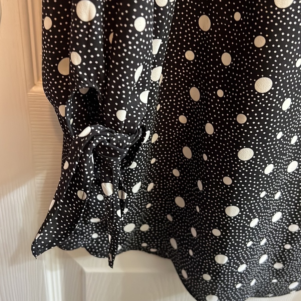 Top - Picture 4 of 5